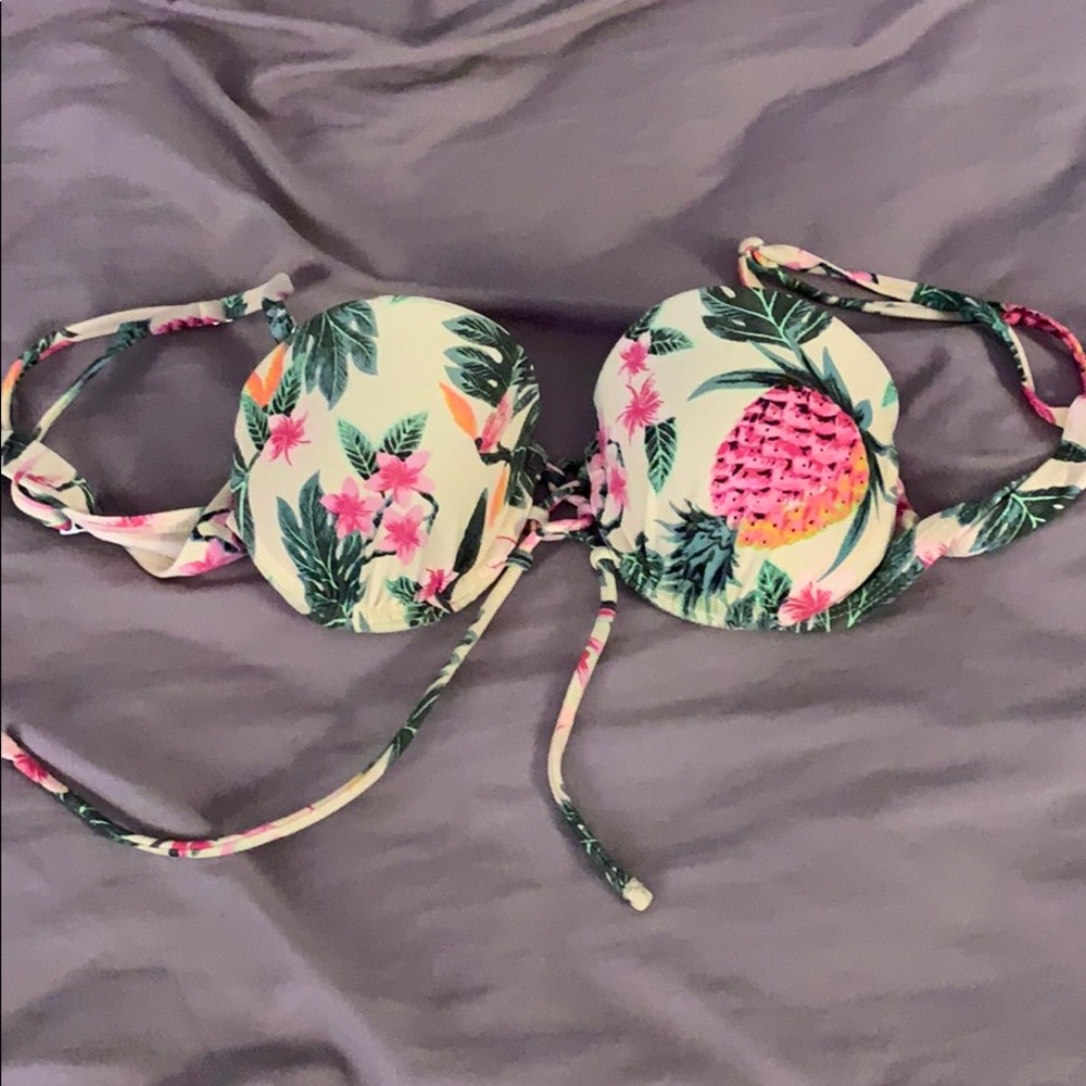 Bikini top